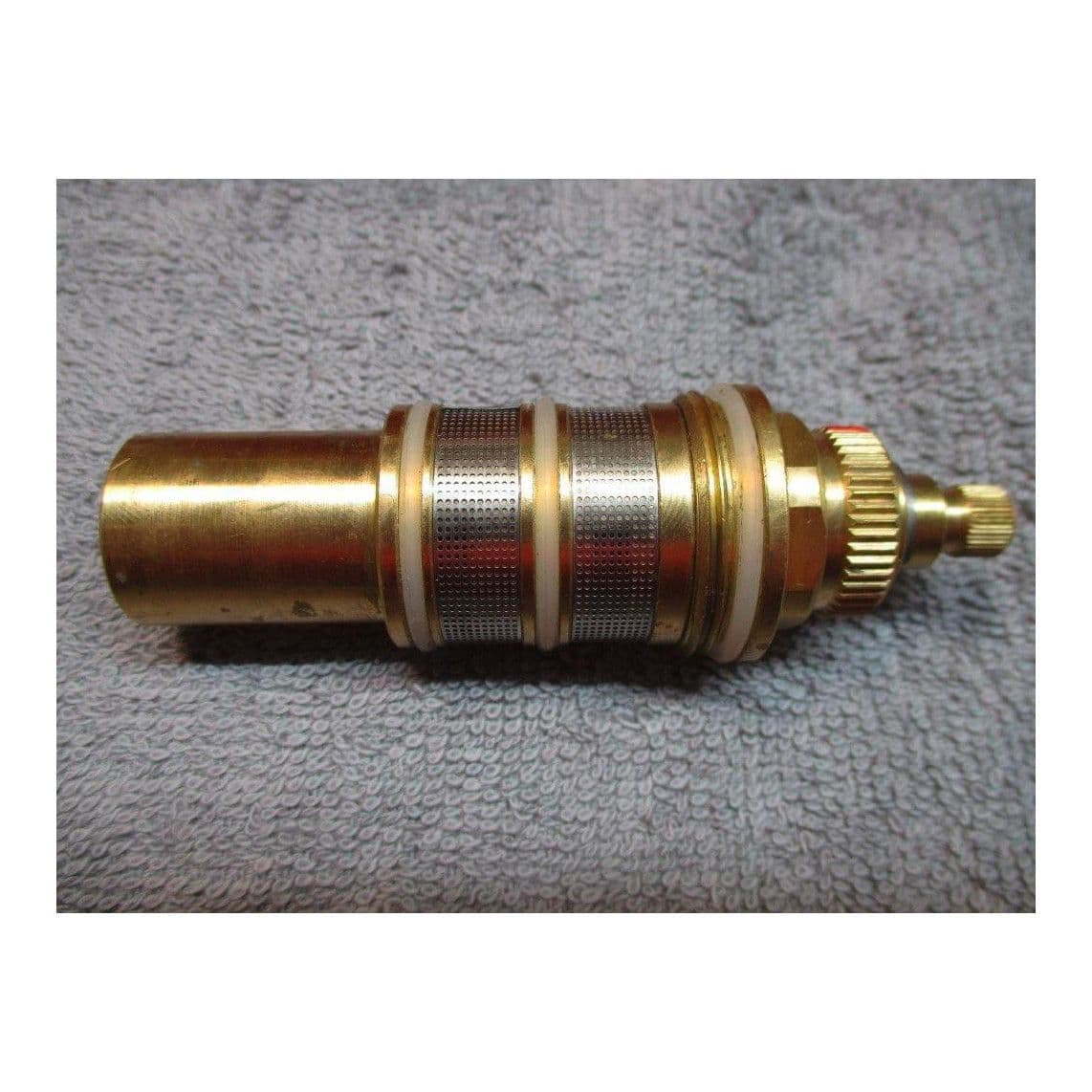 01573 Thermostatic cartridge, X-structure, with vernet-element, e.g. for 32535/2 vue 1