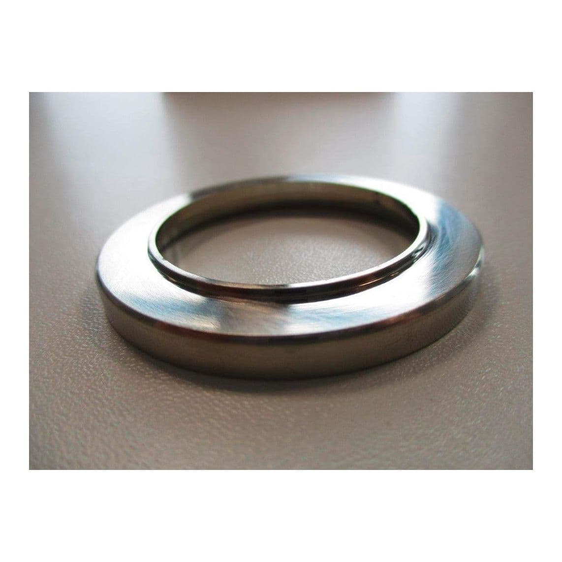 01067 Standring, geborsteld roestvrij staal, bijv. voor 39826/2 vue 1