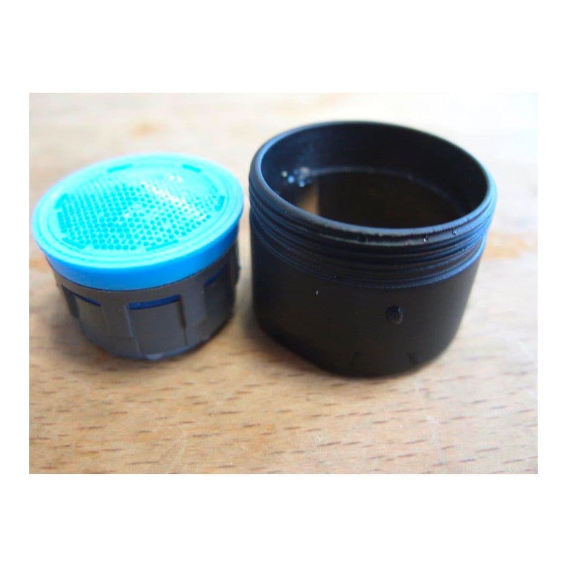 02124 Aerator with housing, black matt, M24x1 male, Cascade SLC, e.g. for 26239 vue 1